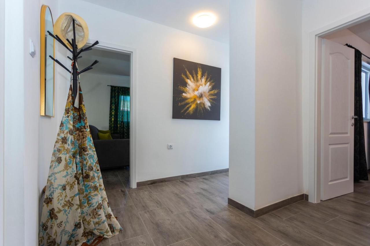 City Apartment Nora, Old Town Located, Free Parking ماكارسكا المظهر الخارجي الصورة